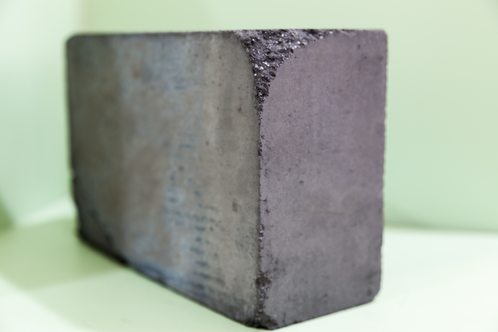 Alumina Magnesia Carbon Brick